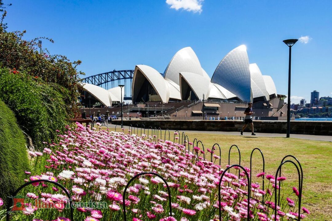 Nhà hát Opera Sydney - Mùa xuân (Úc)