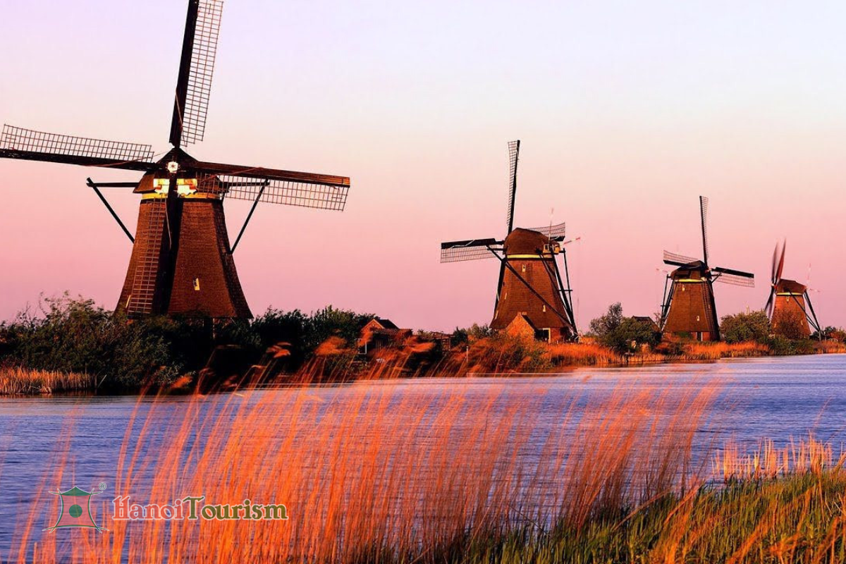 Quần thể hàng chục Cối xay gió Windmills - Zaanse Schans - Hà Lan