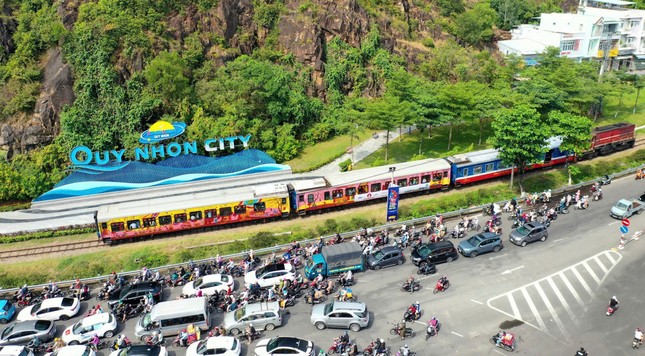 Chuyến tàu về miền đất võ