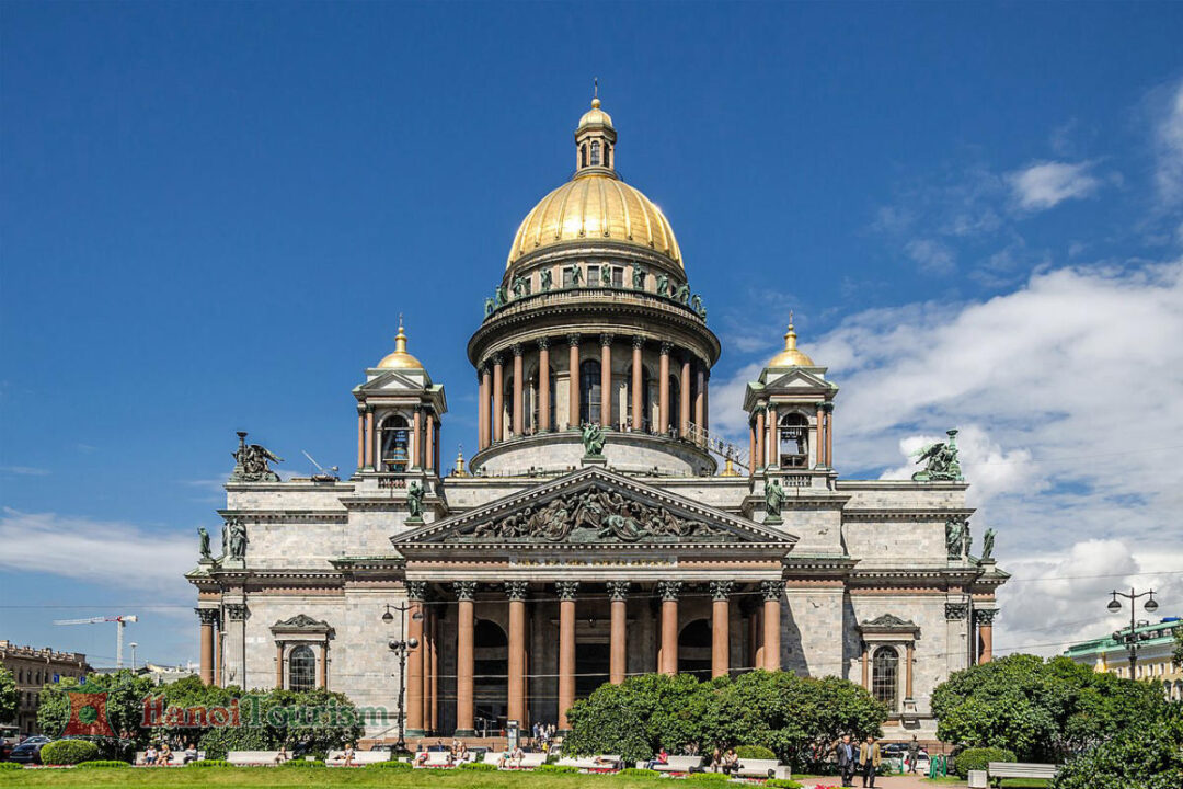Nhà thờ Isaac (St. Isaac’s Cathedral) (Saint Petersburg, Nga)
