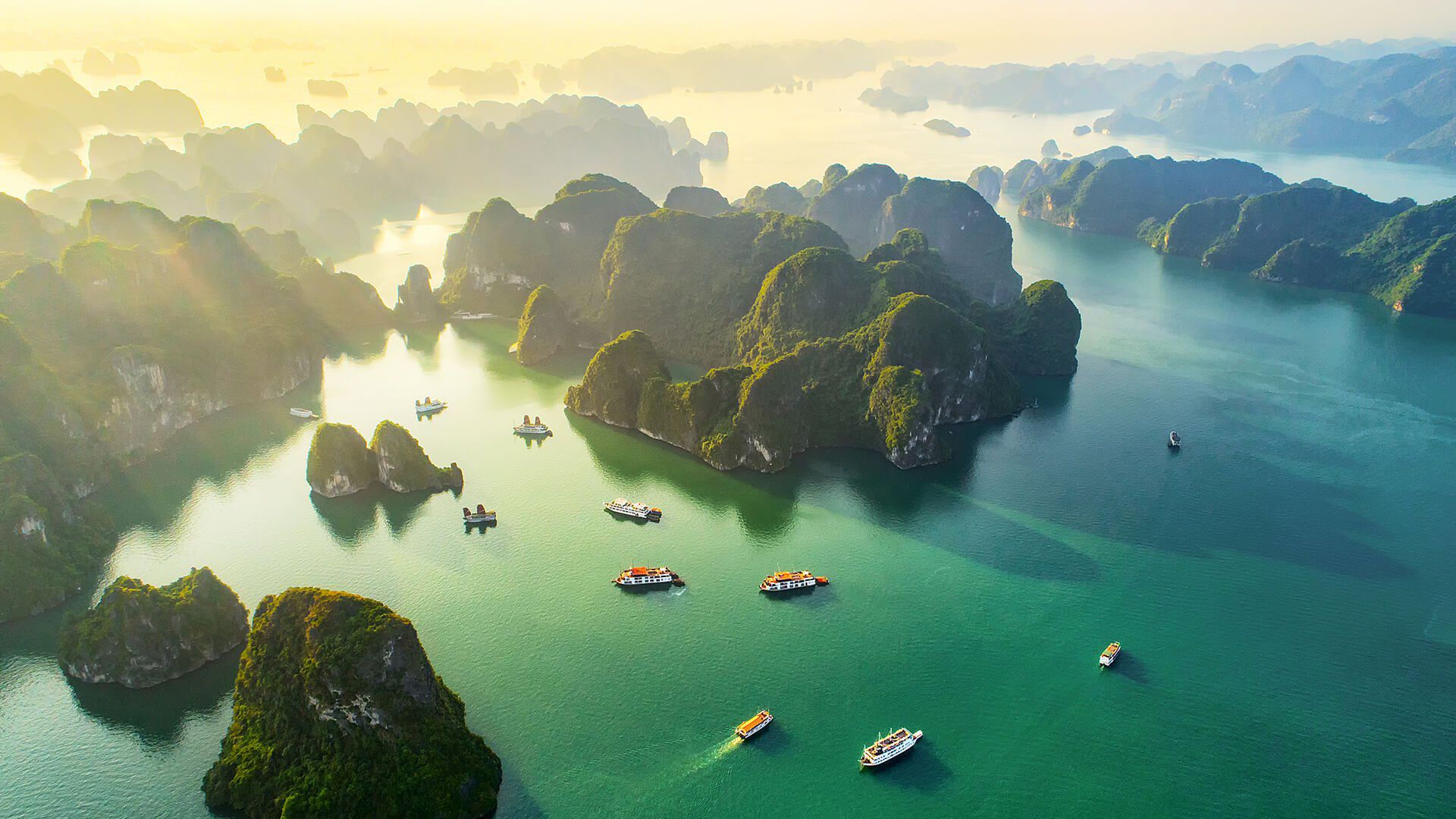 Vịnh Hạ Long - Việt Nam