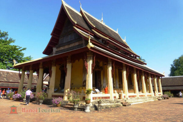 Chùa Sisaket - Lào