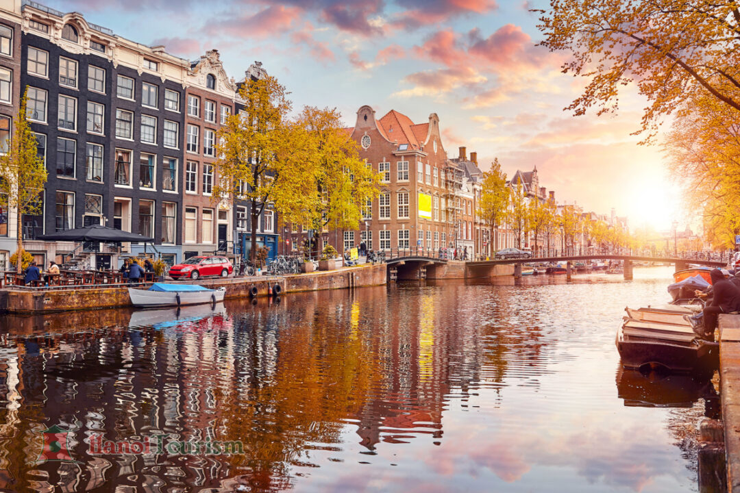 Khu phố cổ Amsterdam