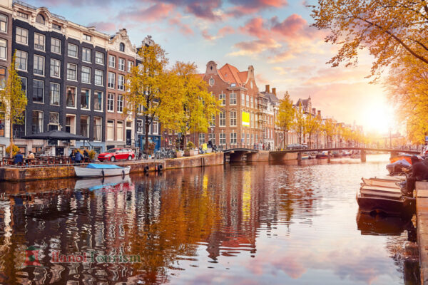 Khu phố cổ Amsterdam