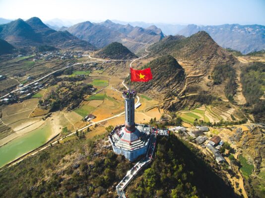 cột cờ Lũng Cú