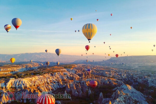 Bay khinh khí cầu ngắm bình minh - Thổ Nhĩ Kỳ