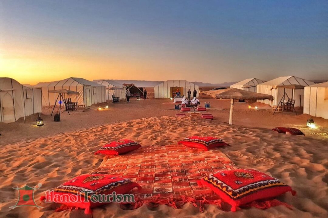 Khu lều trại giữa lòng sa mạc - Merzouga - Maroc