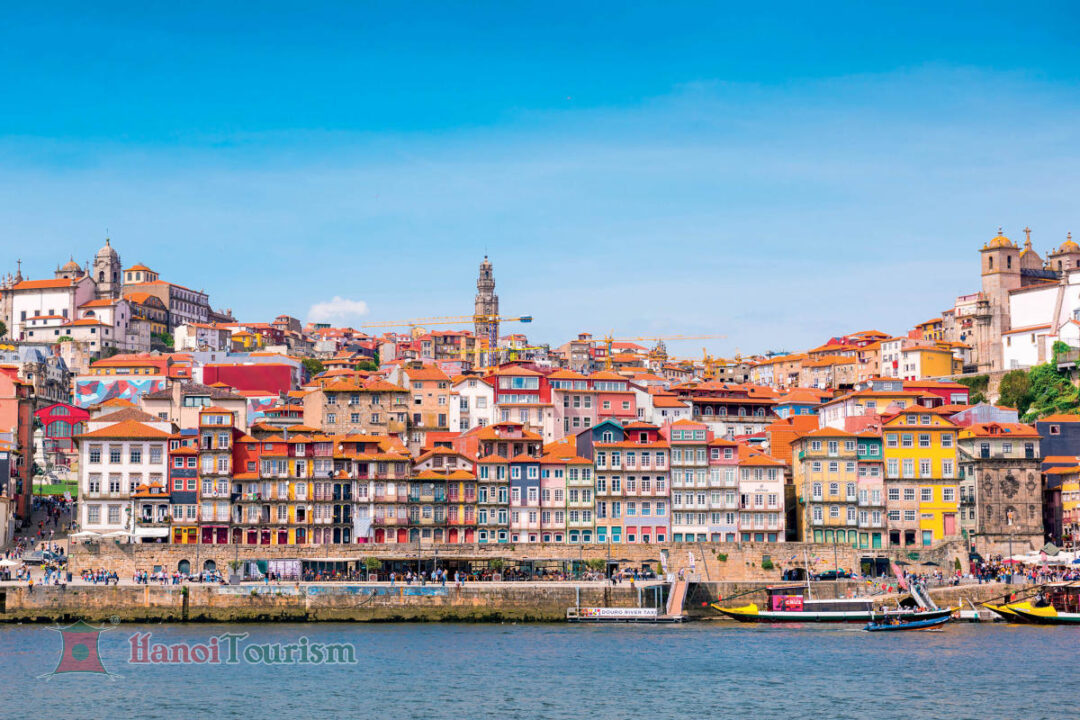 Khu phố Alfama (phố cổ) – Lisbon- Bồ Đào Nha