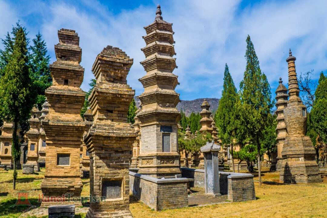 Tháp Lâm (Rừng Tháp) Thiếu Lâm Tự - Hà Nam - Trung Quốc