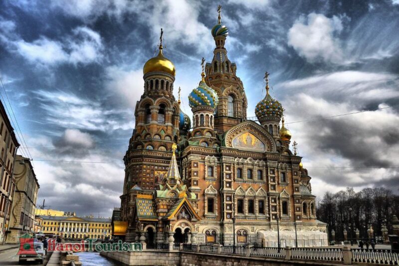 Nhà thờ cứu rỗi trên máu đổ - S. Peterburg - Nga