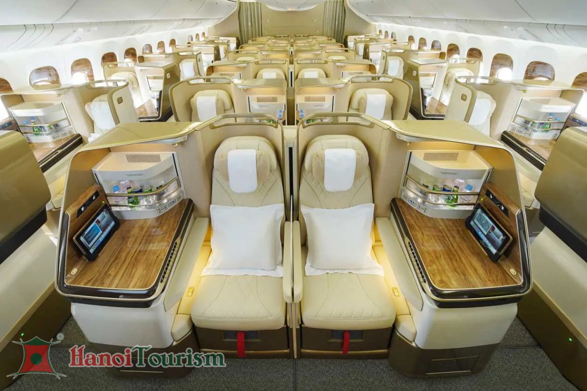 Hãng bay Emirates 5 (Bên trong)