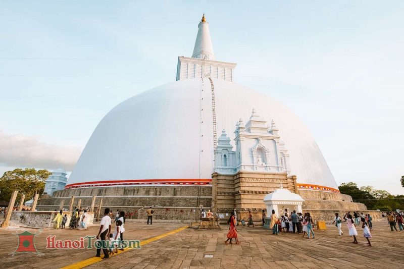 Đại bảo tháp Ruwanwelisaya Dagoba - Anuradhapura - Sri Lanka