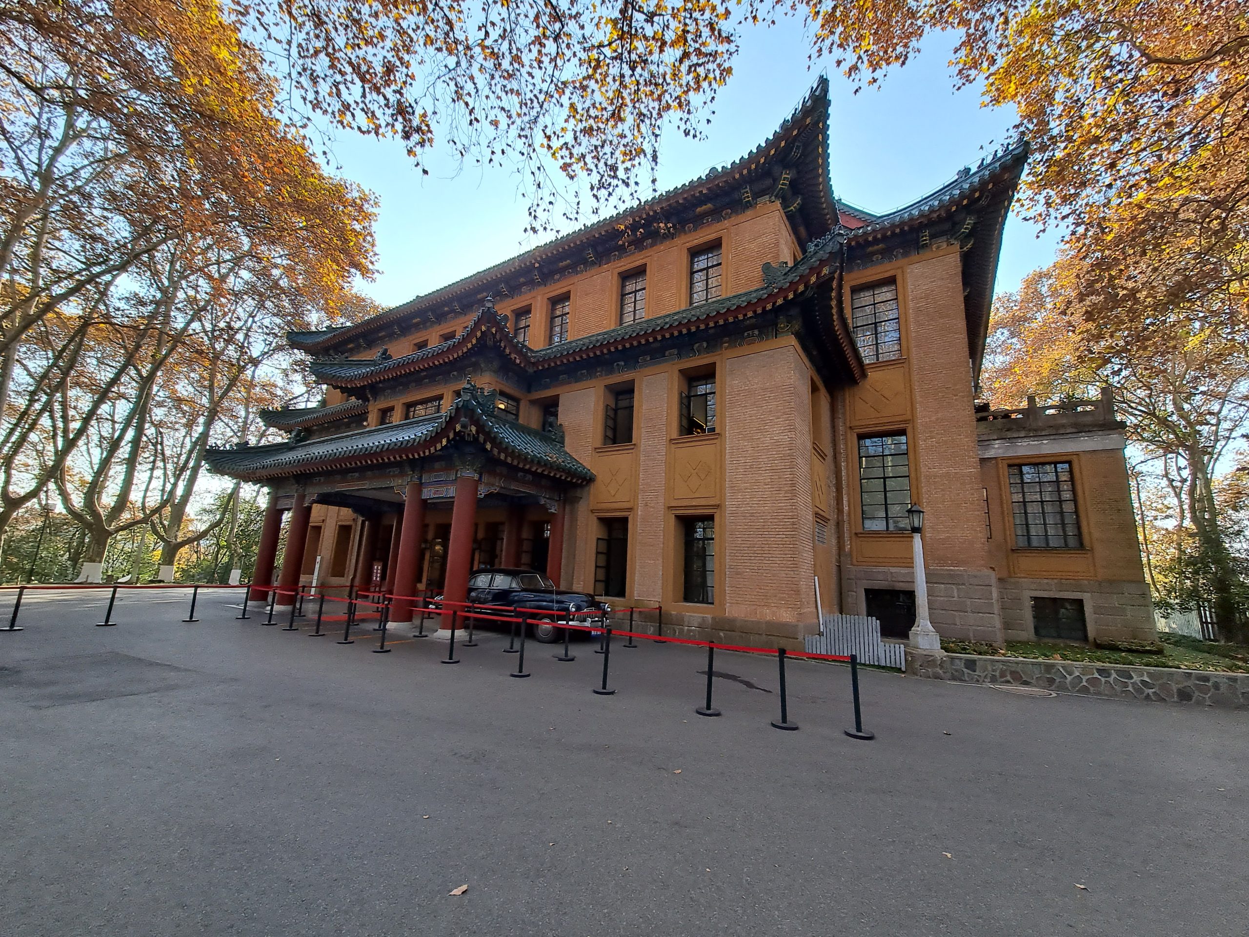 Dinh Mỹ Linh - Nam Kinh - Trung Quốc